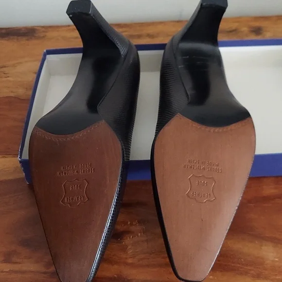 Vintage Stuart Weitzman Ossarah Chex Calf Heels 10.5 AA Womens Black - Picture 3 of 13